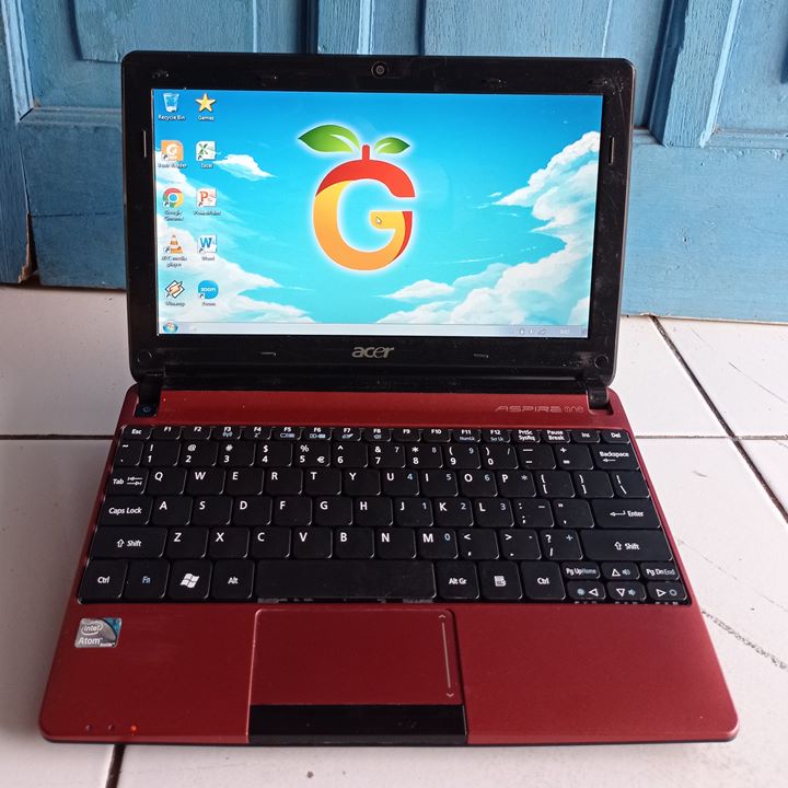 Acer Aspire One D257 Merah Intel Atom N570 RAM 2GB Netbook Notebook Second Bekas Murah