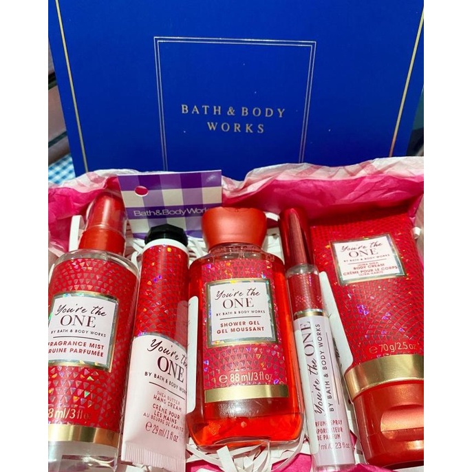 

HAMPERS CHRISTMAS/NEW YEAR/BIRTHDAY/SESERAHAN/SINCHIA/LEBARAN