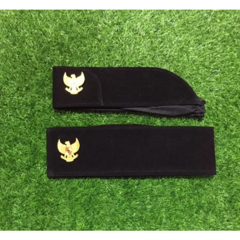 PECI/SONGKOK PASKIBRA +PIN GARUDA PECI UPACARA ANAK SEKOLAH