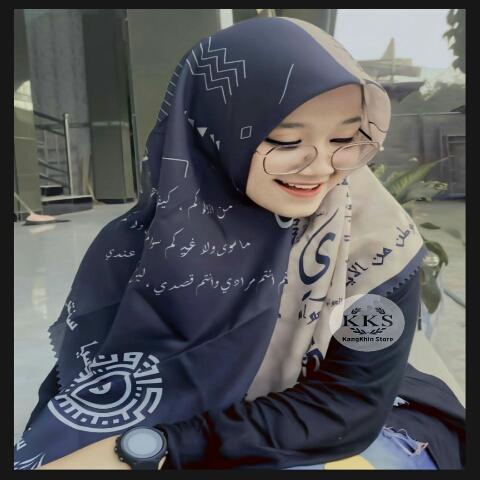 HIJAB KERUDUNG JILBAB  SEGI EMPAT VOAL  MOTIF  SANTRI INDONESIA MAN ANA VERSI 2 TIKTOK SHOP TULISAN 
