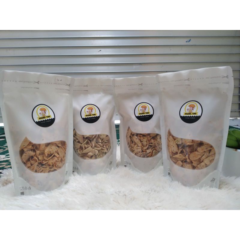

NGEMIL TIME - BASRENG - BAKSO GORENG BUMBU DAUN JERUK 100 GRAM