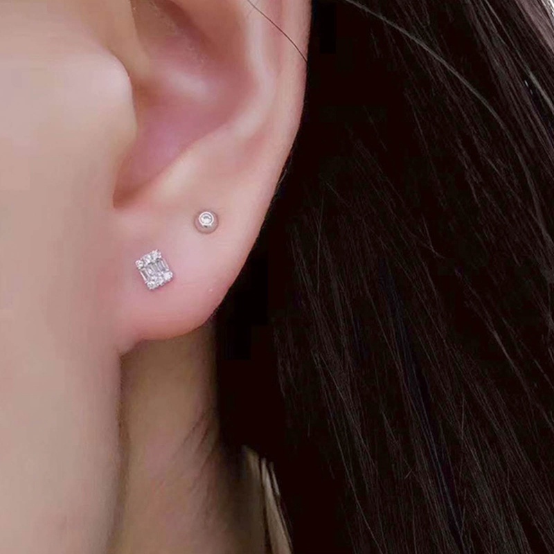Anting Stud Cubic Zirconia Bentuk Kunci Geometris Untuk Wanita