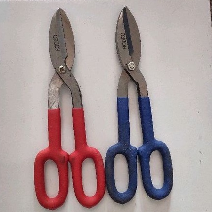 

Gunting Seng Rodeo 10