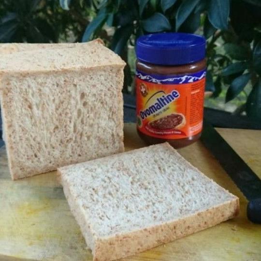 

TERLARIS BRANDS FESTIVAL Tepung Gandum Puravita Whole Meal / Wholemeal repck 500 gr / gram murah
