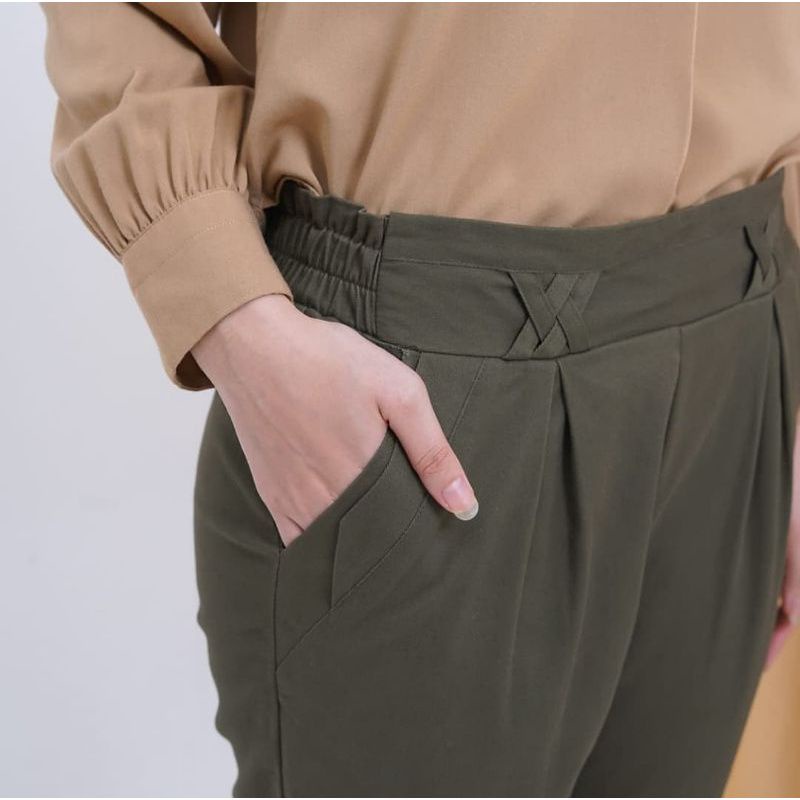 celana wanita bahan stretch /pants/fauzira original
