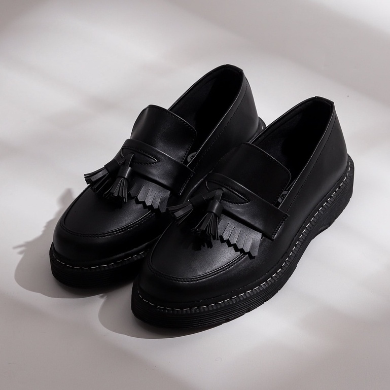 LUIZ BLACK |ManNeedMe x Lvnatica| Sepatu Loafers Pria Formal Kantor ORIGINAL