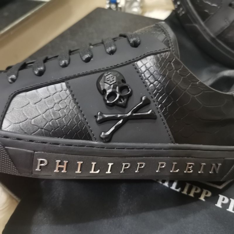 sepatu cowok pp sneaker pria philipp plein low top branded men shoes run away new P1SHOES