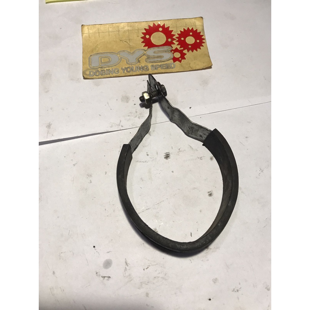 Klem knalpot racing bentuk oval motor universal