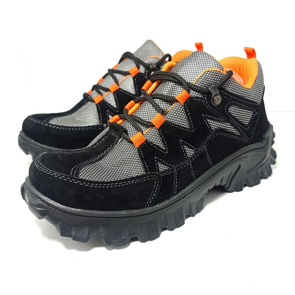Alvarisstuff Cyber - Sepatu Safety Boots Pria Ujung Besi