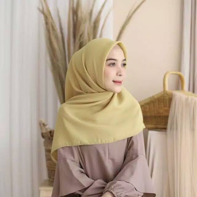 JILBAB BELLA SQUARE SEGIEMPAT &quot;PART II&quot; / PAKET HEMAT SPECIAL