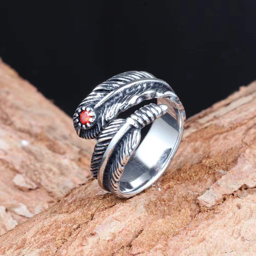 Cincin Bentuk Bulu Bahan Zirkon Warna Hitam Gaya Vintage