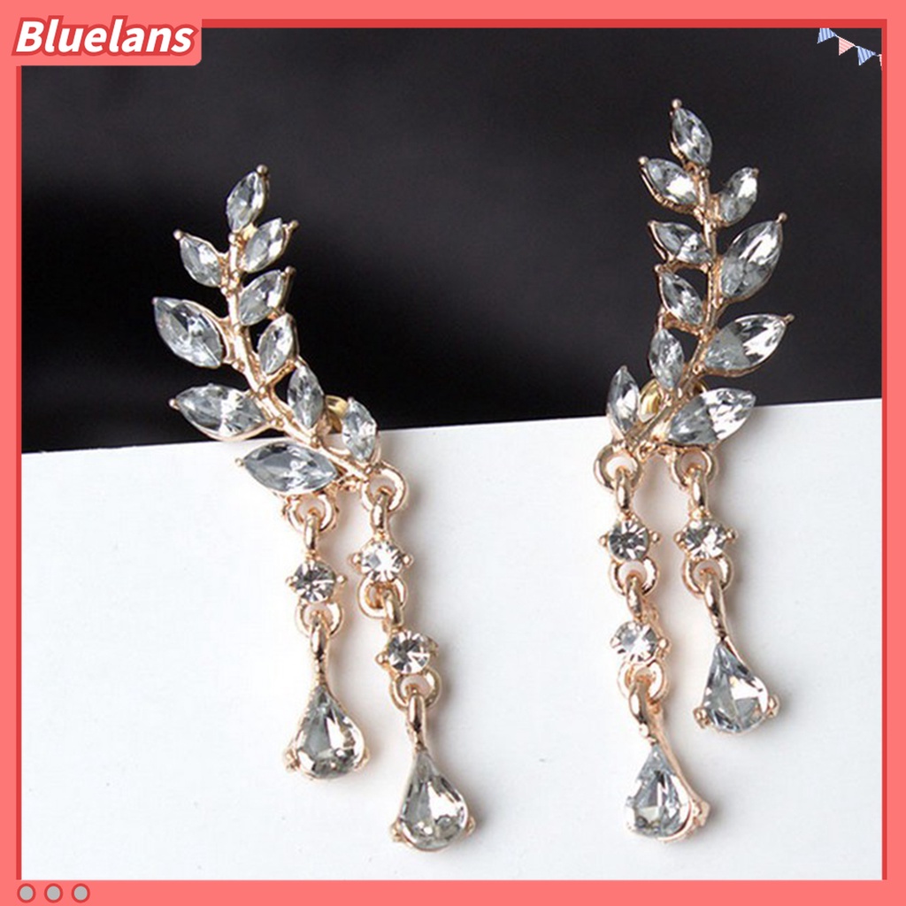 Anting Stud Desain Daun Aksen Berlian Imitasi Untuk Wanita