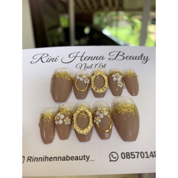 Kuku palsu pernikahan fake nail wedding nail art Nude