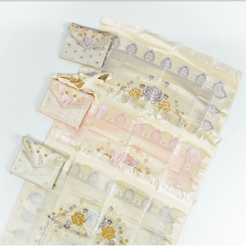 Sajadah Travel Turki dengan pouch sajadah pouch