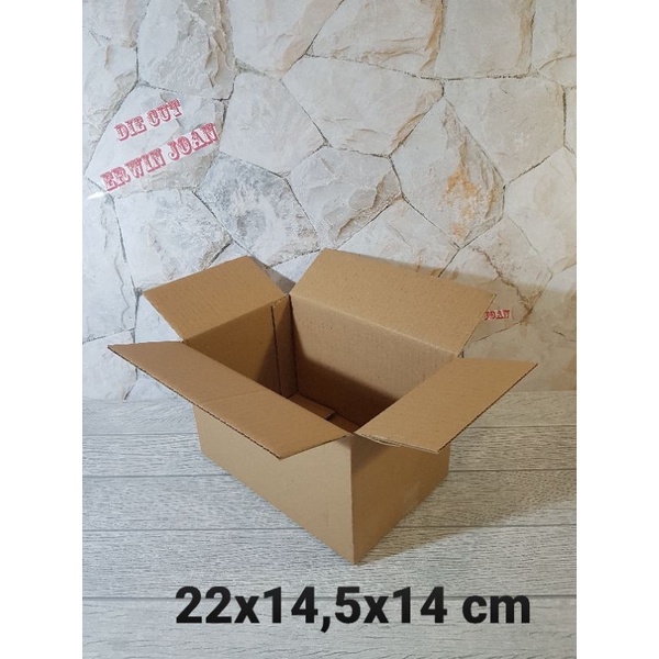 

Kardus / Box / uk 22x14,5x14 cm / Kotak Karton packing polos baru ST