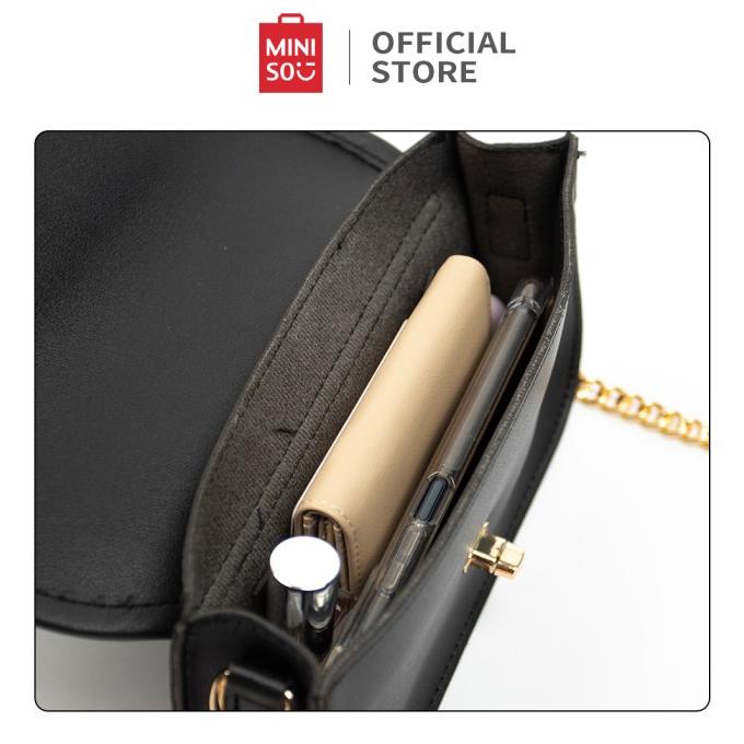 MINISO Tas Pundak Tas Selempang Shoulder Bag Tas Rantai Kapasitas Besa