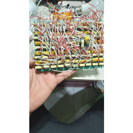 Driver 85ma/110ma universal watt 5-13w elco4.7uf