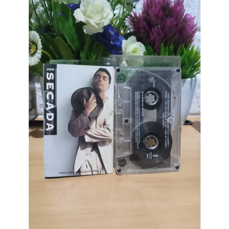 KASET JON SECADA