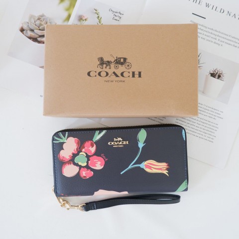 DOMPET WANITA COACH LONG ZIP AROUND WALLET WITH DREAMY LAND FLORAL PRINT