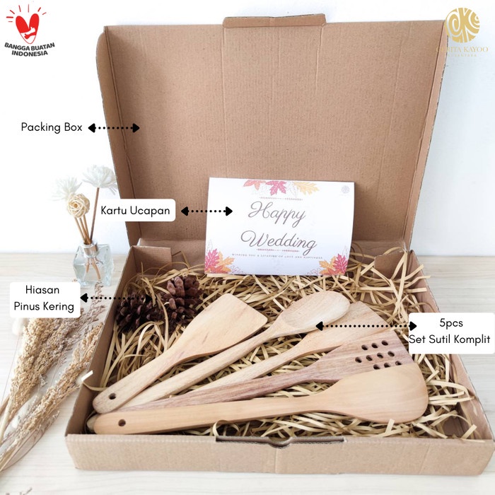 

[ COD ] Kado Pernikahan | Hampers Wedding | Kado Wedding | Kado Ulang Tahun - Raksa(Sutil)