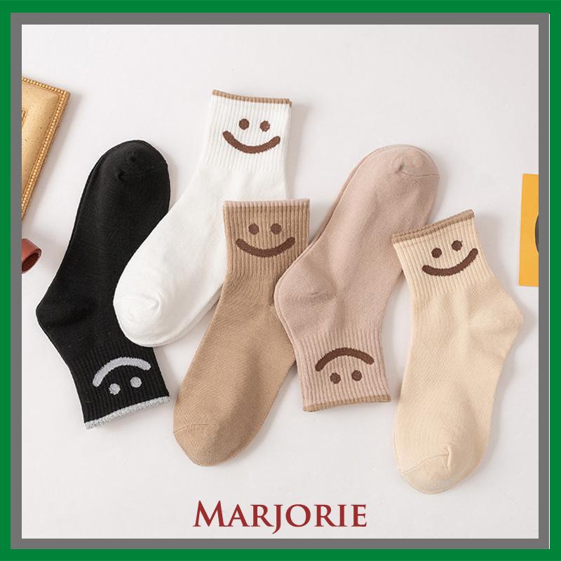 Kaus Kaki Wanita Mid-tube Cute Smiley College Style Kaus Kaki Trendi Musim Gugur Musim Dingin Musim Semi Musim Panas-MJD