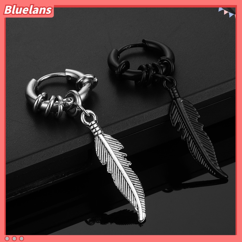 1 Pasang Anting Bentuk Bulu Bahan Stainless Warna Solid Untuk Unisex