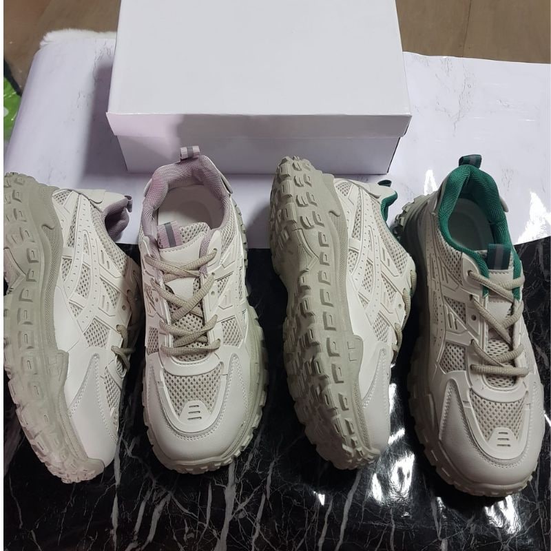 21701 Sneakers Cewek Import Sepatu Olahraga Wanita