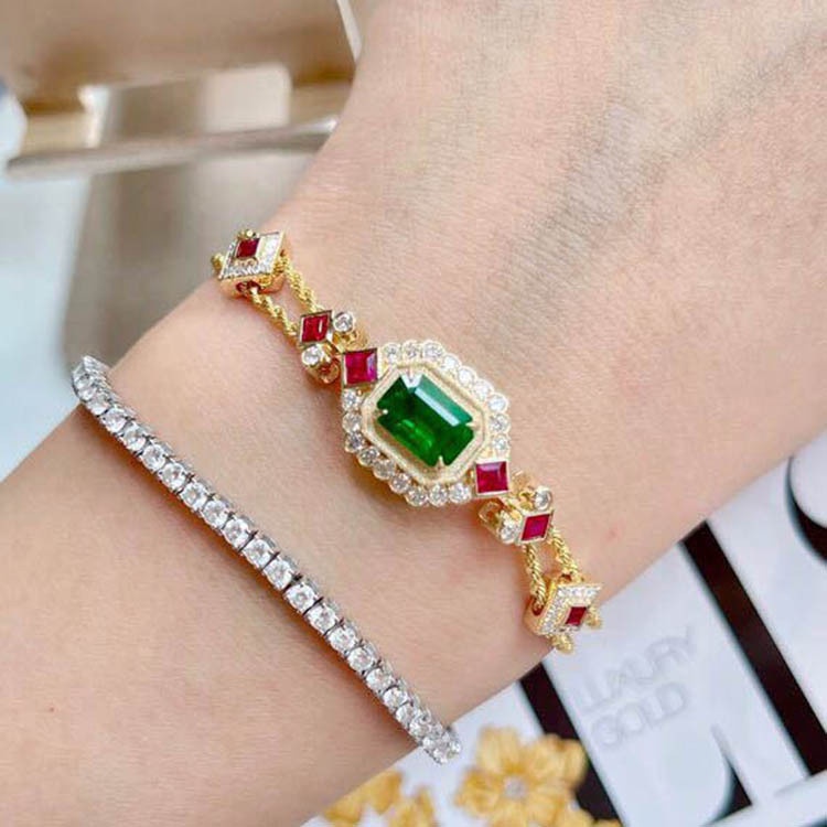 Goldkingdom Perhiasan Fashion Emas Asli Kadar 375 Bangkok Aksesoris Ready Stock Mosaik Perancis Gelang Zamrud Double - Layer Chopin Rantai Lapis Emas Burung Merpati Merah Safir Hijau Berlian Gelang