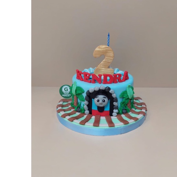 

cake thomas 15cm