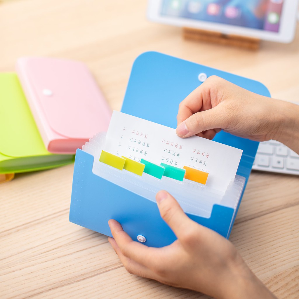 

Expanding File Plastik A6 12 / Map Nota Plastik / Pembagi Dengan Tab Index E5561