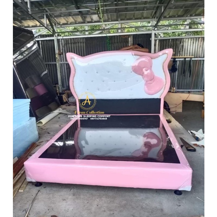 Dipan hellokitty/ dipan anak/ dipan karakter lucu/ dipan murah/tempat tidur dipan/ dipan kayu