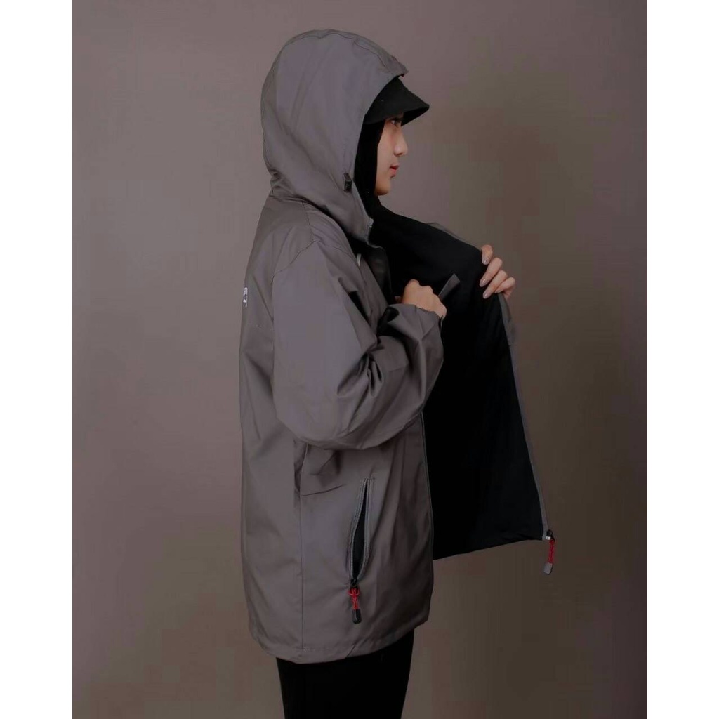 The Bojiel Pleasure Chest - Jaket Outdoor Pria Jaket Parasut Jaket Outdoor Unisex Jaket Distro Jaket Gunung Abu