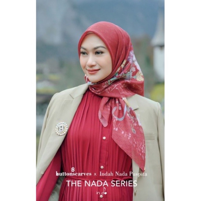 Ready New Buttonscarves x Indah Nada Puspita Nada Series Do Merah