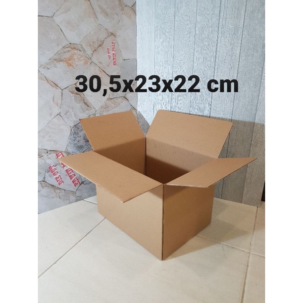 

Kardus / Box / uk 30,5x23x22 cm / Karton Packing polos baru ST