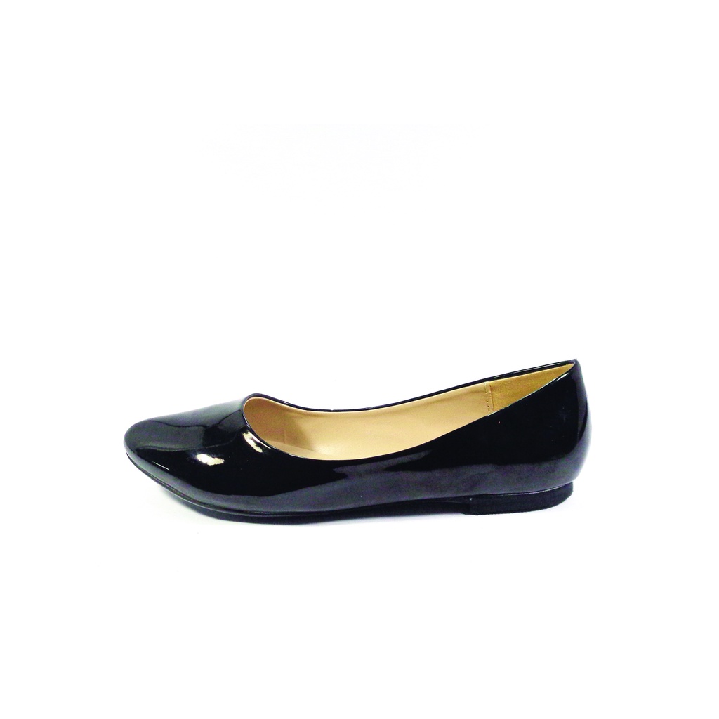 Workswell Sepatu Flat Wanita Basic Ujung Lancip Kode 3697 Hitam Glosy