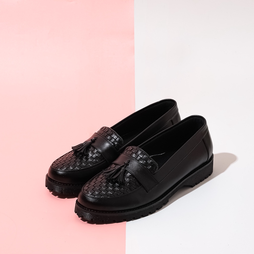 Lvnatica Alexa Full Black 36-41 Sepatu Loafers Slip-On Wanita Formal Docmart