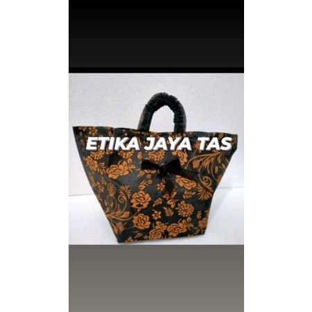 (1lusin=12pcs ) TAS HAJATAN SYAHRINI 22