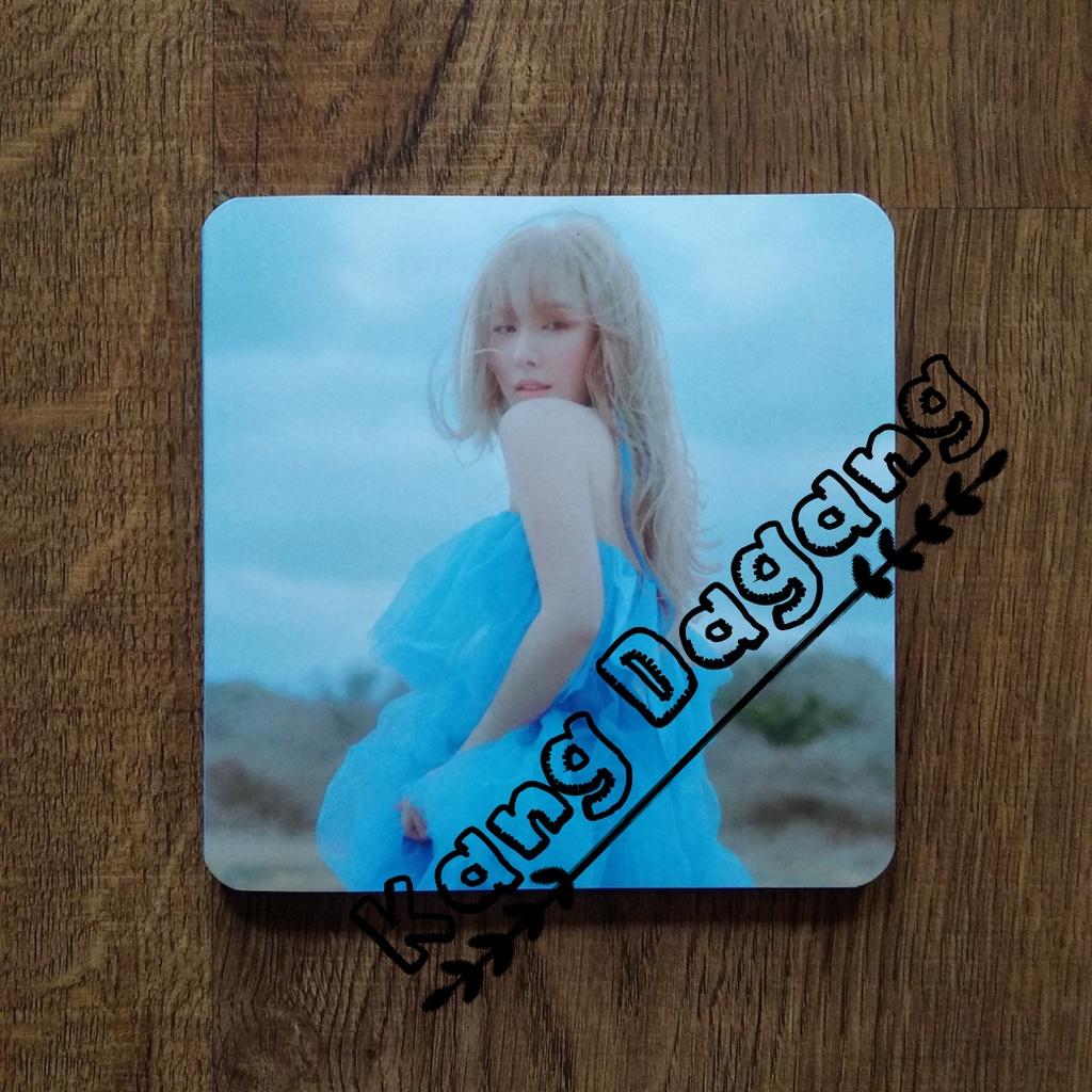 PHOTOBOOK // Red Velvet Wendy - Like Water [Case ver.] (1st Mini Album)