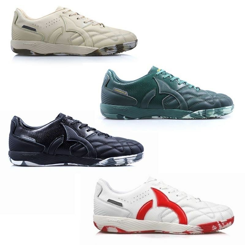 SEPATU FUTSAL ORTUSEIGHT JOGOSALA REVOLT IN -IVORY/CAMO SEPATU FUTSAL ORTUS