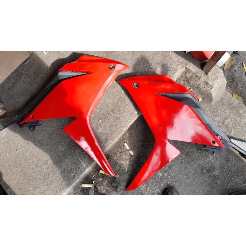 Fairing samping Cbr 150 R led original copotan Cover body sayap depan