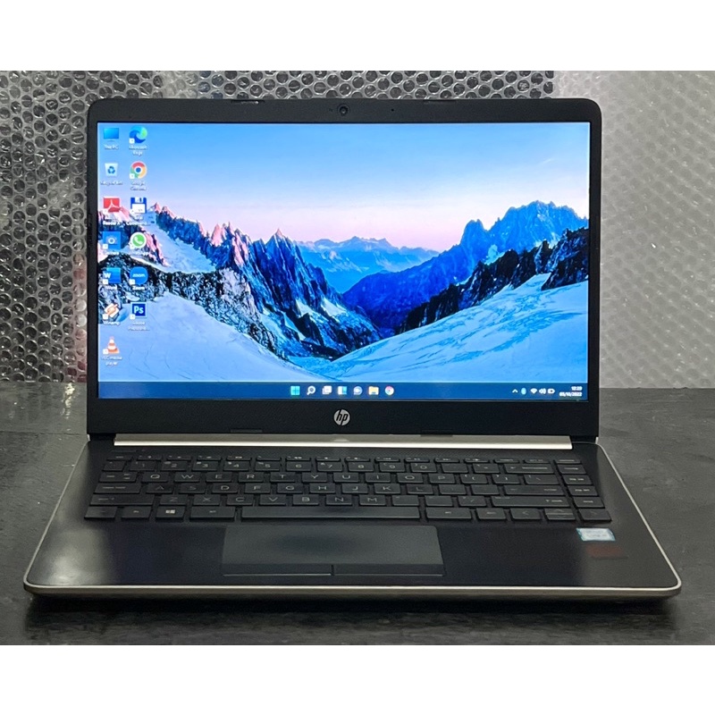 Laptop HP 14s-cf0045TX Core i5-8250U RAM 8GB/ SSD Layar 14inch Second