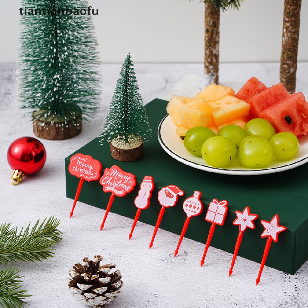 8pcs / set Garpu Buah / Snack / Dessert Desain Merry Christmas Untuk Anak