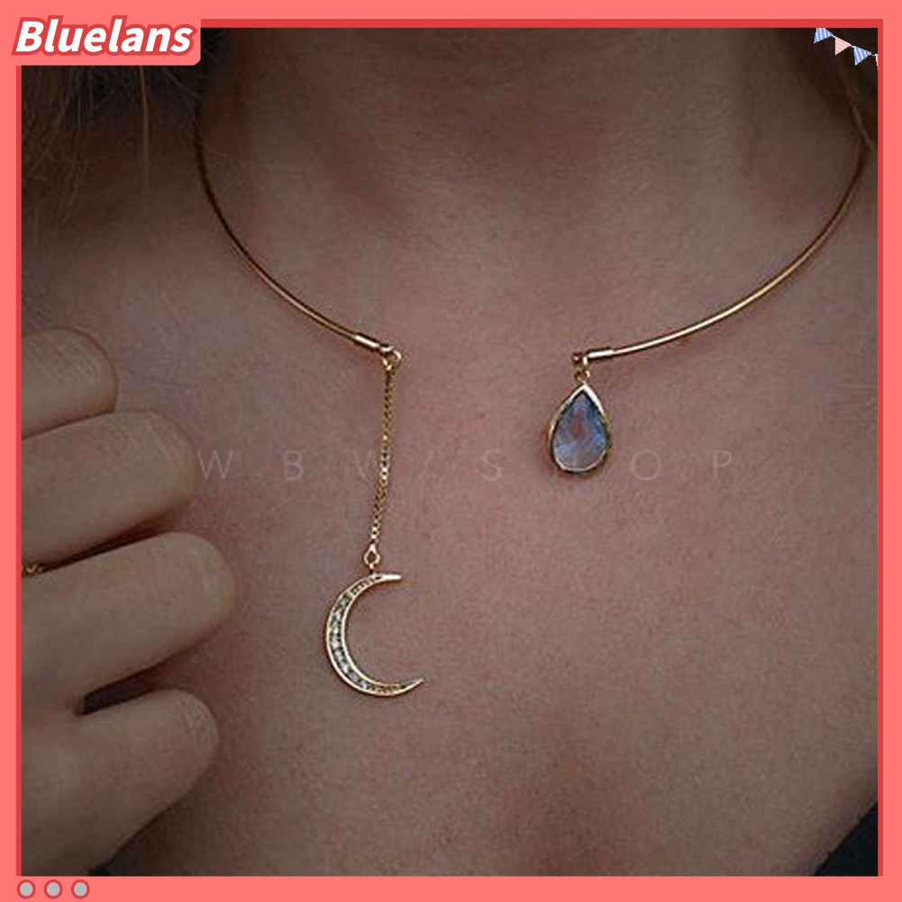 Kalung Rantai Choker Liontin Bulan Aksen Berlian Imitasi Untuk Wanita