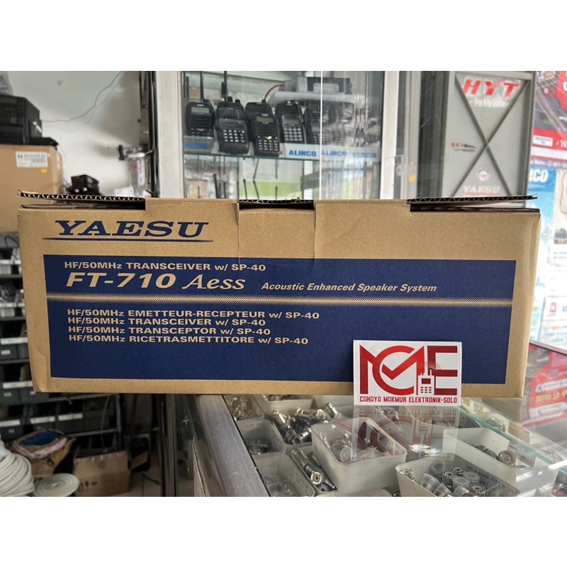 YAESU FT-710