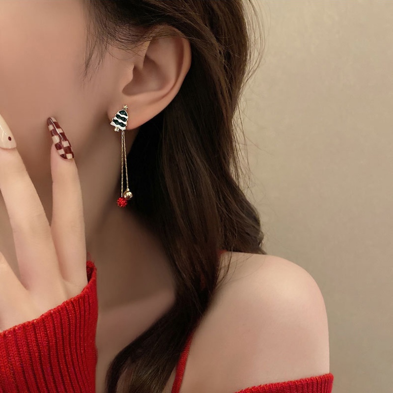 1 Pasang Anting Rantai Rumbai Panjang Desain Pohon Natal Santa Claus Bergerak Gaya Vintage Untuk Wanita