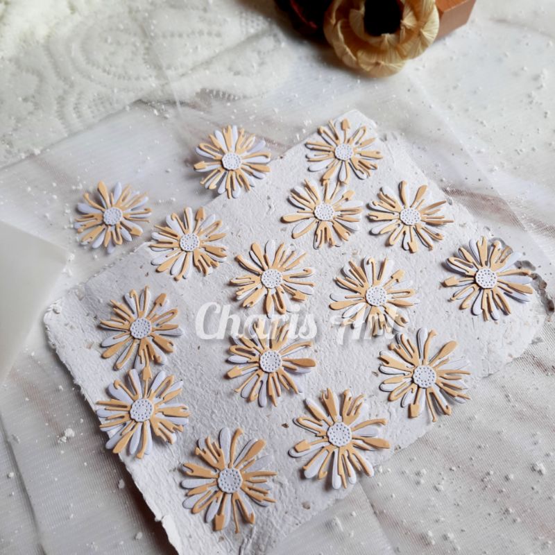 

Diecut Daisy Flower Paper