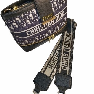 tas selempang wanita sling bag tas bahu crossbody bag hand bag wanita tas hp wanita tas kerja wanita tas kuliah tas kondangan wanita tas import wanita tas kulit wanita tas wanita branded tas fashion COD