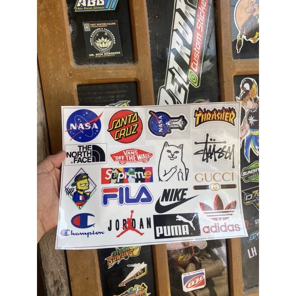 

Stiker Pack Brand Distro / Stiker distro / Stiker Aesthetic / Stiker laptop / Stiker helm / Stiker Viral