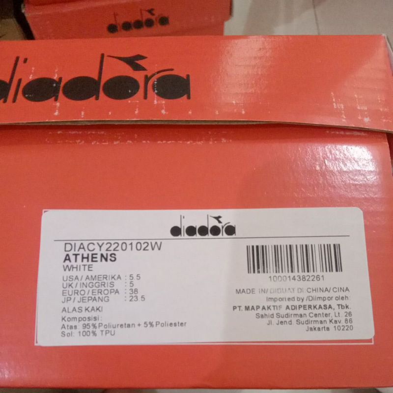 sepatu Diadora ATHENS