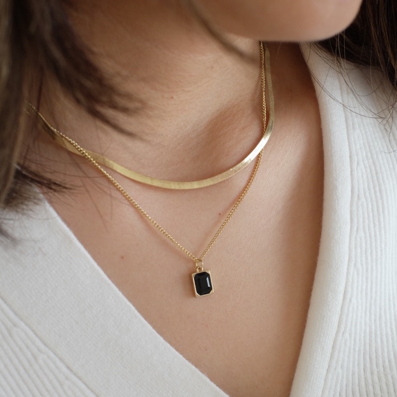 Ark.co - NUIT layer &amp; single necklace (black &amp; emerald) | kalung tumpuk liontin black minimalis fashion